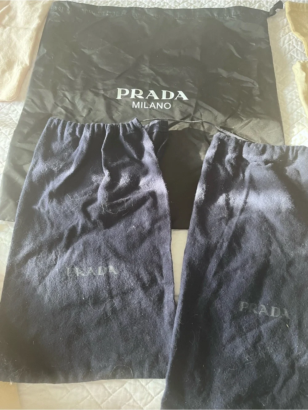 Gucci prada luis Vuitton lot dust